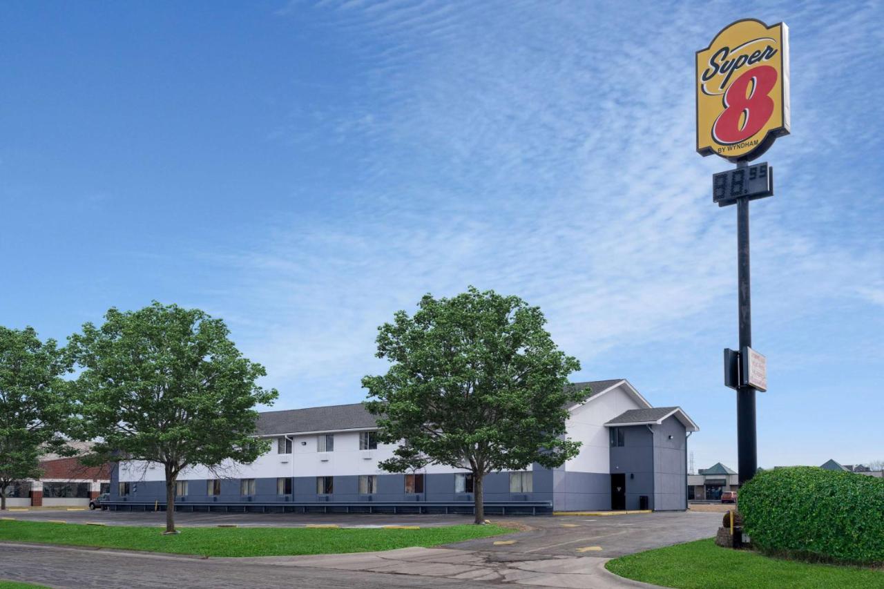 Super 8 By Wyndham Merrillville Eksteriør bilde